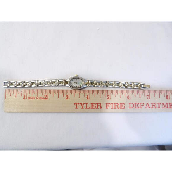 Vintage Elgin two tone gold silver ladies analog watch, working, 7" with band - Picture 10 of 10